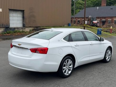Used 2019 Chevrolet Impala LT FWD image 5