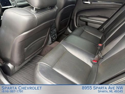 Used 2018 Chrysler 300 S w/ 300S Premium Group 2 AWD/4WD image 9