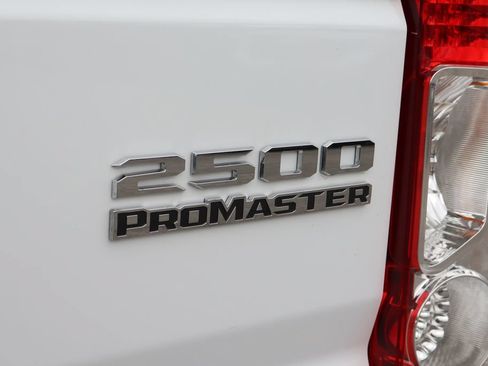Used 2025 RAM ProMaster 2500 w/ U-Haul Equipment Group FWD image 48