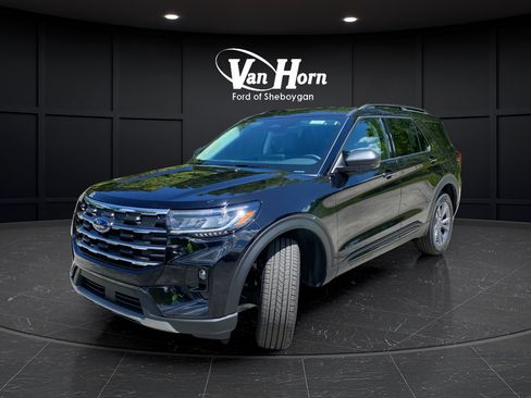 New 2026 Ford Explorer Active w/ Active Comfort Package AWD/4WD image 7