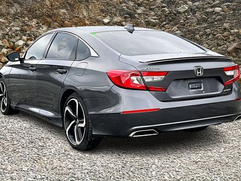 Used 2019 Honda Accord Sport image 11