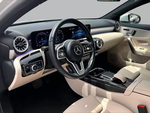Used 2022 Mercedes-Benz A 220 image 18