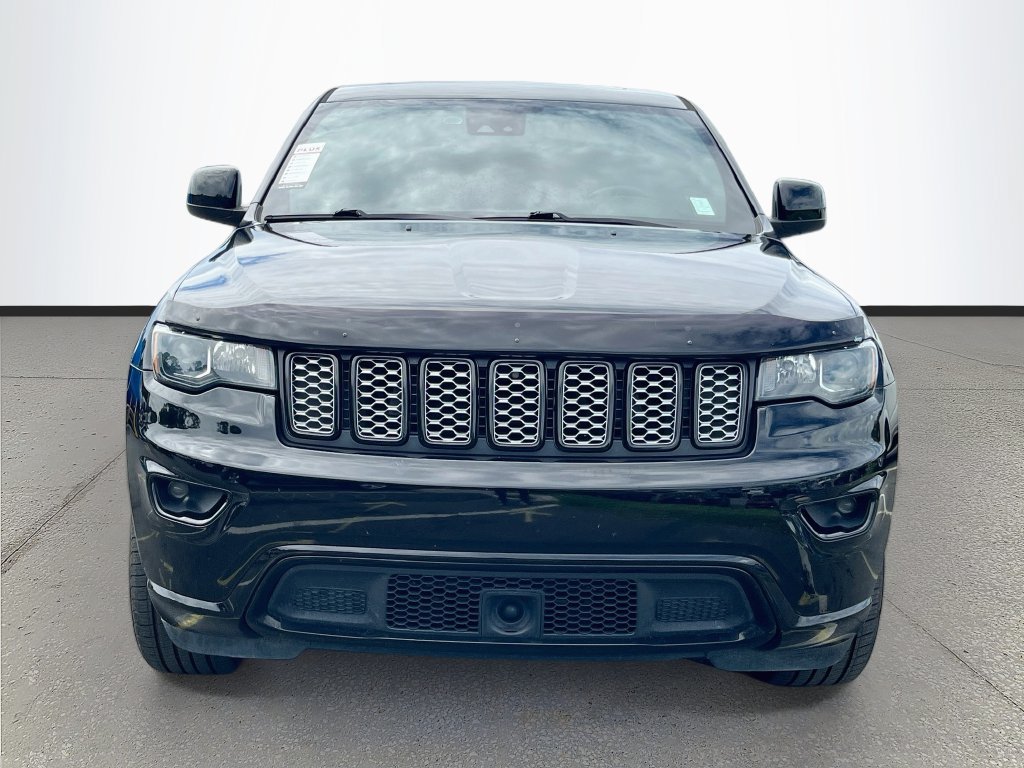 Certified 2021 Jeep Grand Cherokee Laredo X RWD image 2