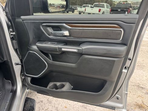 Used 2022 RAM 1500 Laramie image 22
