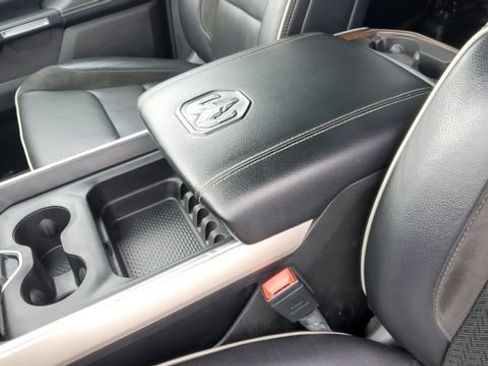 Certified 2022 RAM 1500 Laramie image 21