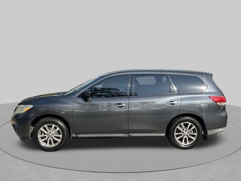 Used 2014 Nissan Pathfinder S FWD image 2