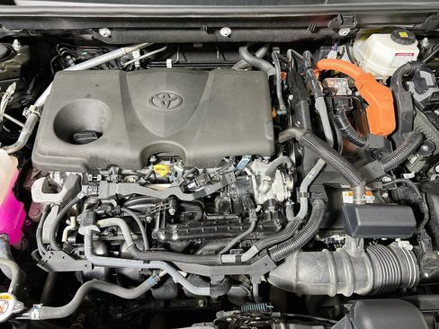 Certified 2025 Toyota RAV4 XLE AWD/4WD image 26