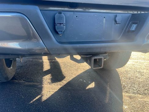 Used 2019 Ford F150 XLT w/ Equipment Group 302A Luxury image 10