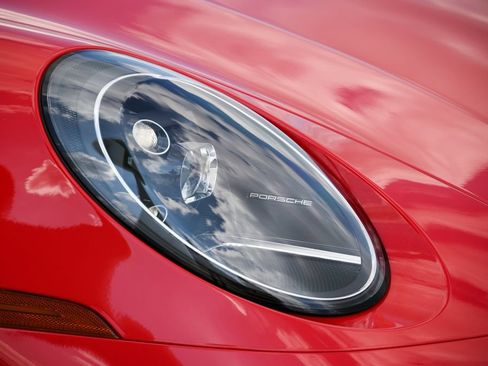 Certified 2024 Porsche 911 Cabriolet image 43