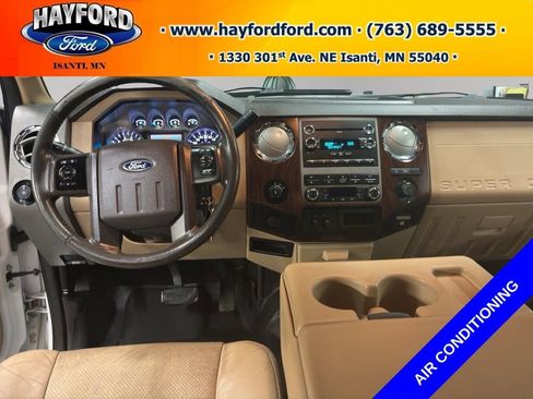 Used 2011 Ford F250 Lariat w/ Lariat Interior Pkg image 13