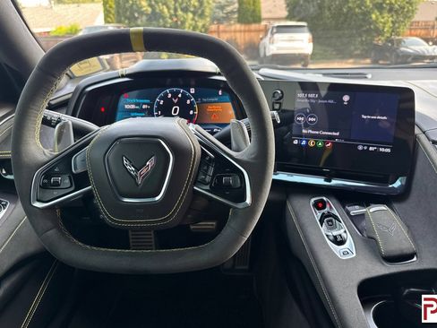 Used 2023 Chevrolet Corvette Stingray Premium Cpe w/ Z51 Performance Package RWD image 13