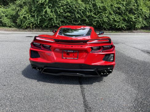 Used 2020 Chevrolet Corvette Stingray Preferred Cpe w/ 2LT Preferred Equipment Group RWD image 8
