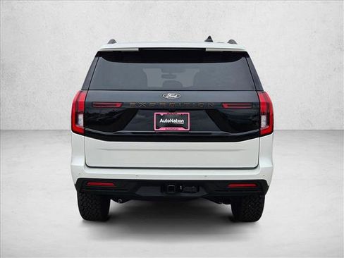 New 2026 Ford Expedition Tremor image 6
