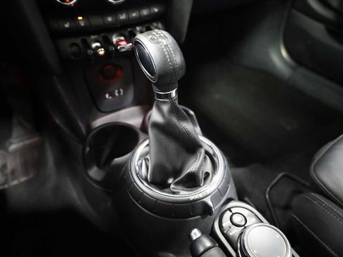 Used 2016 MINI Cooper 2-Door Hardtop image 27