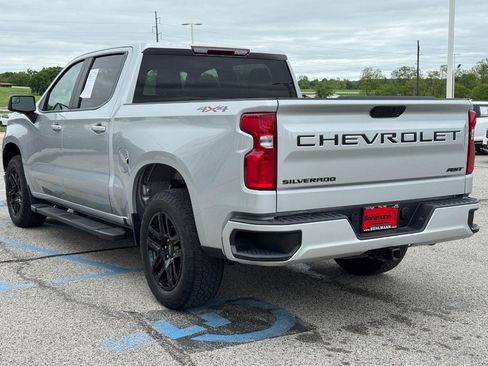 Used 2021 Chevrolet Silverado 1500 RST w/ LPO, Blackout Package AWD/4WD image 8