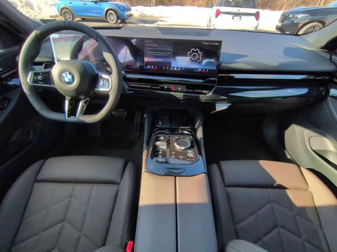 New 2026 BMW 530i xDrive w/ M Sport Package image 16