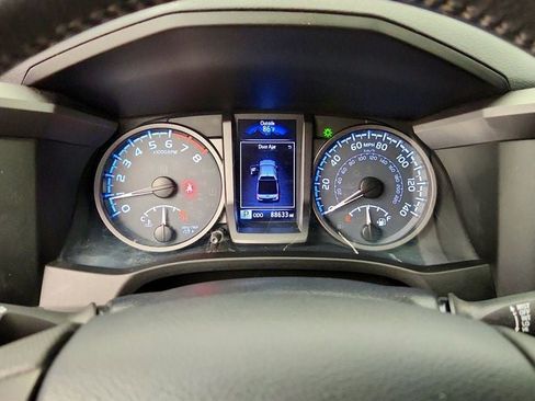 Used 2019 Toyota Tacoma TRD Pro AWD/4WD image 15