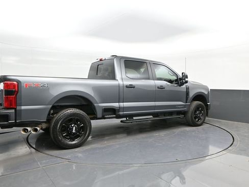 Used 2024 Ford F250 XL w/ STX Appearance Package image 15