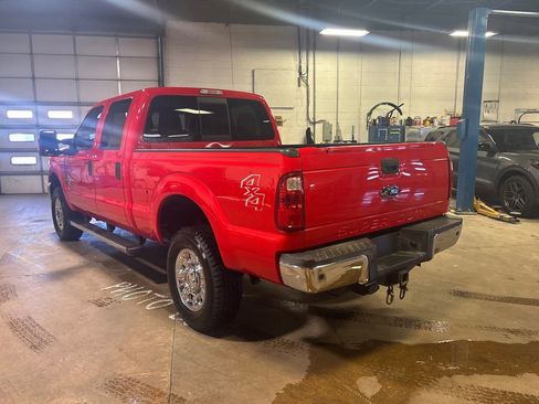 Used 2016 Ford F350 XLT w/ XLT Premium Package image 7