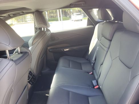 Certified 2024 Lexus RX 350 F Sport w/ Convenience Package image 16