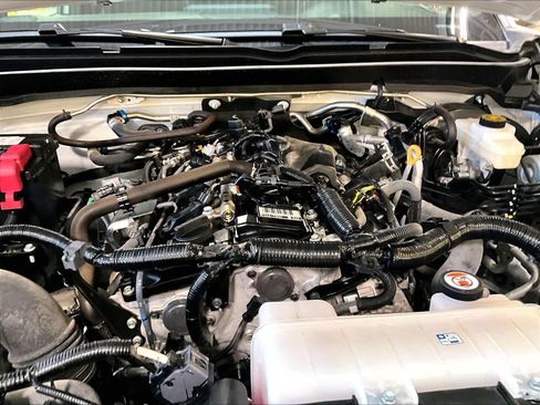 Used 2025 Toyota Tacoma TRD Off-Road image 35