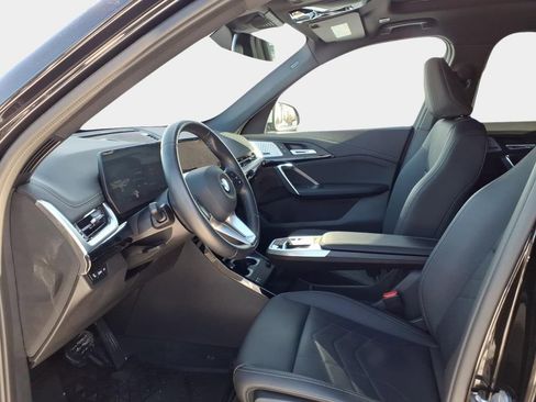 Used 2024 BMW X1 xDrive28i w/ Convenience Package image 8