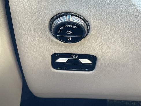 New 2026 Mercedes-Benz GLC 300 GLC 300 4MATIC SUV image 23