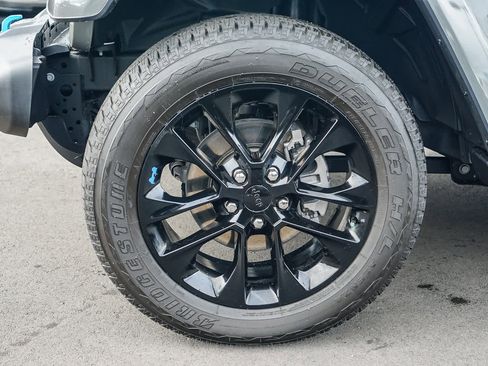 Used 2023 Jeep Wrangler Sahara w/ Cold Weather Group image 9