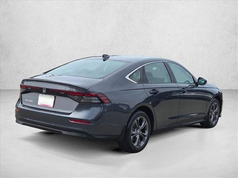 Used 2023 Honda Accord EX image 5