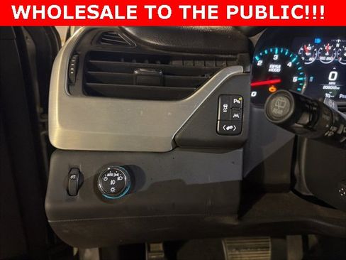 Used 2017 GMC Yukon SLT image 12