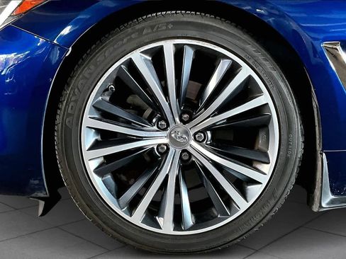 Used 2017 INFINITI Q60 w/ Premium Plus Package 3.0T image 10
