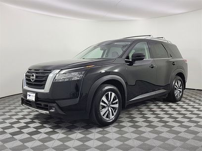 Used 2022 Nissan Pathfinder SL