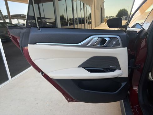 Used 2023 BMW i4 eDrive35 RWD image 16