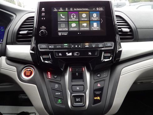 Used 2019 Honda Odyssey Touring image 18