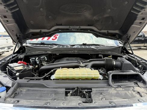 Certified 2022 Ford F150 XLT w/ Equipment Group 302A High image 8