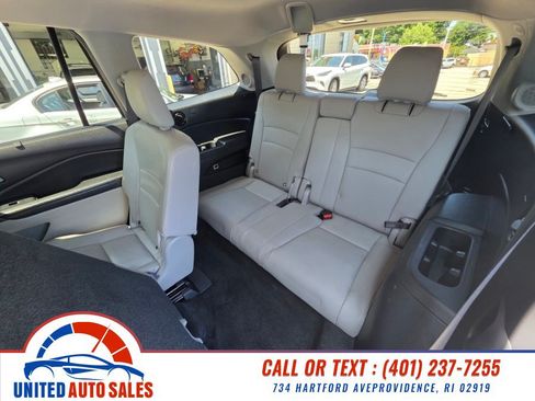 Used 2020 Honda Pilot Touring image 25