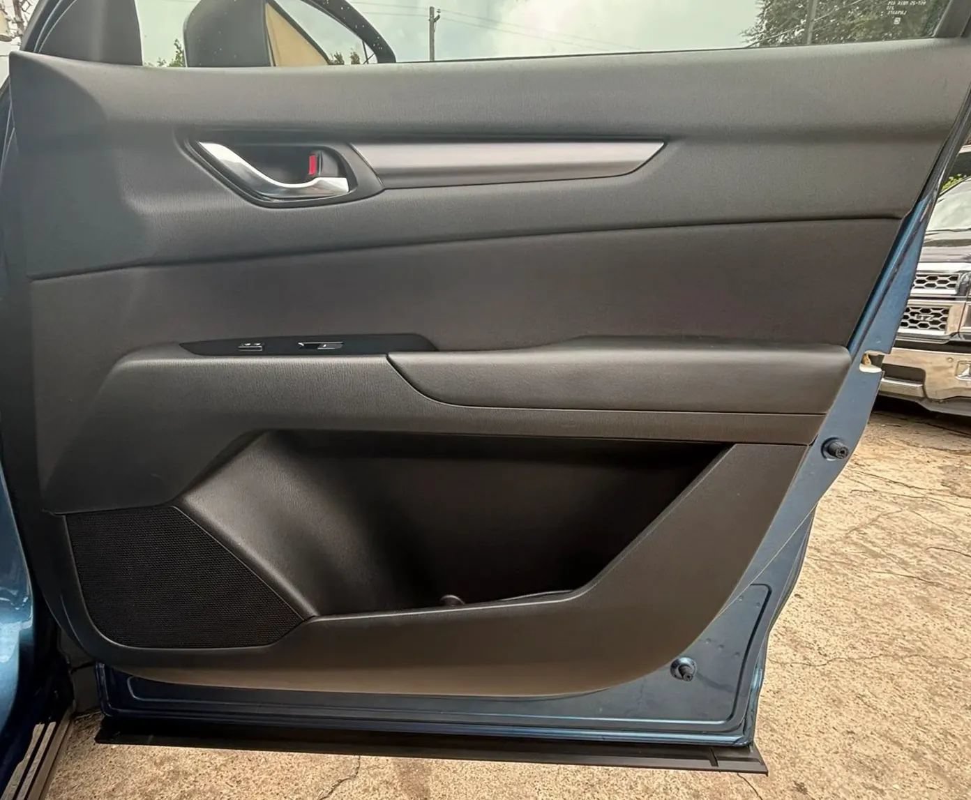 Used 2018 MAZDA CX-5 Sport FWD image 20