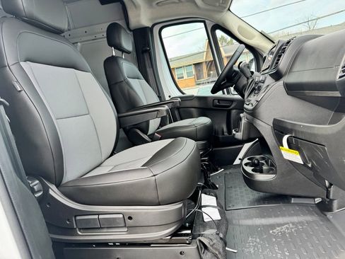 New 2026 RAM ProMaster 2500 w/ Cold Weather Group image 10
