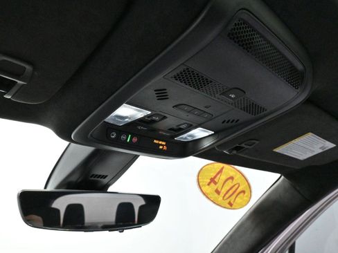 Certified 2024 Cadillac XT6 Sport w/ Platinum Package image 28