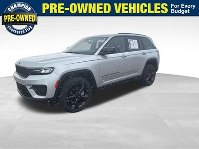Used 2023 Jeep Grand Cherokee Altitude
