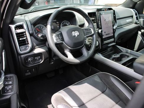 Used 2023 RAM 1500 Laramie AWD/4WD image 14