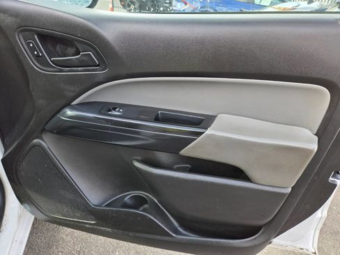 Used 2016 Chevrolet Colorado W/T w/ WT Convenience Package image 10