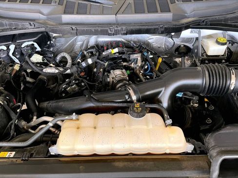 Used 2024 Ford F150 STX RWD image 9
