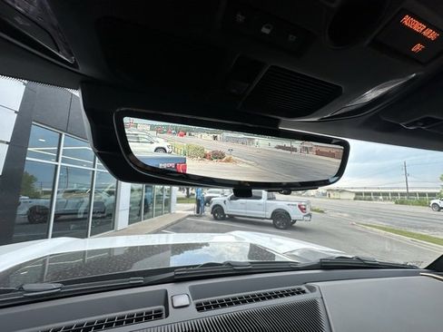 New 2025 GMC Hummer EV 2X image 20