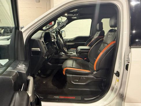 Used 2018 Ford F150 Raptor w/ Equipment Group 802A Luxury image 22