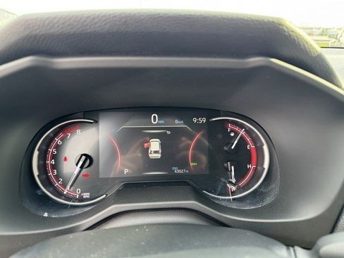 Used 2024 Toyota RAV4 Adventure image 13