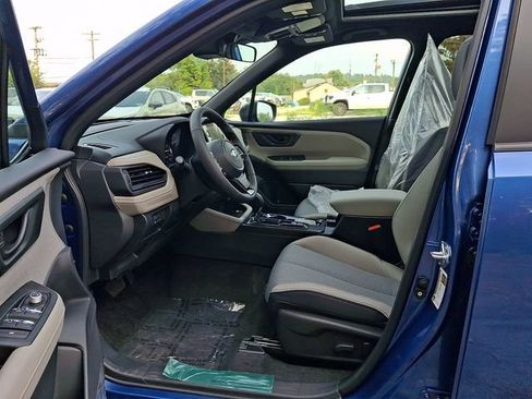 New 2026 Subaru Forester Premium AWD/4WD image 9