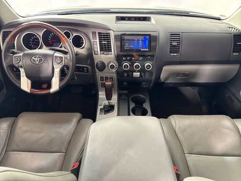 Used 2016 Toyota Sequoia Platinum image 16