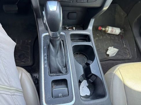 Used 2018 Ford Escape SEL AWD/4WD image 22
