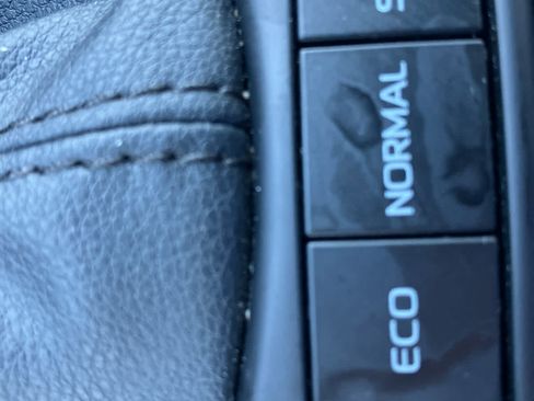 Certified 2025 Toyota Camry SE AWD/4WD image 31